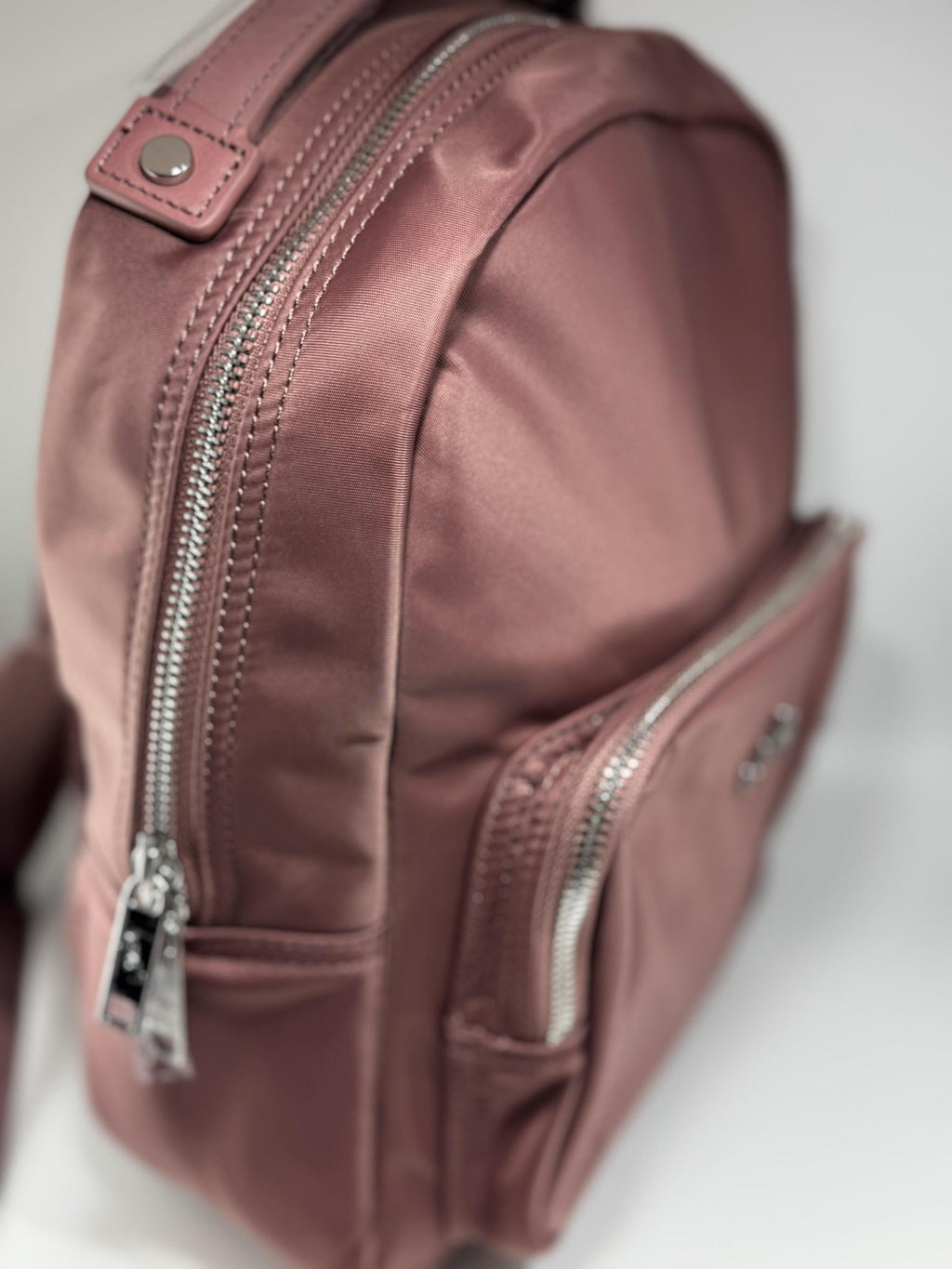 Velez Morral Purpura Chiaro