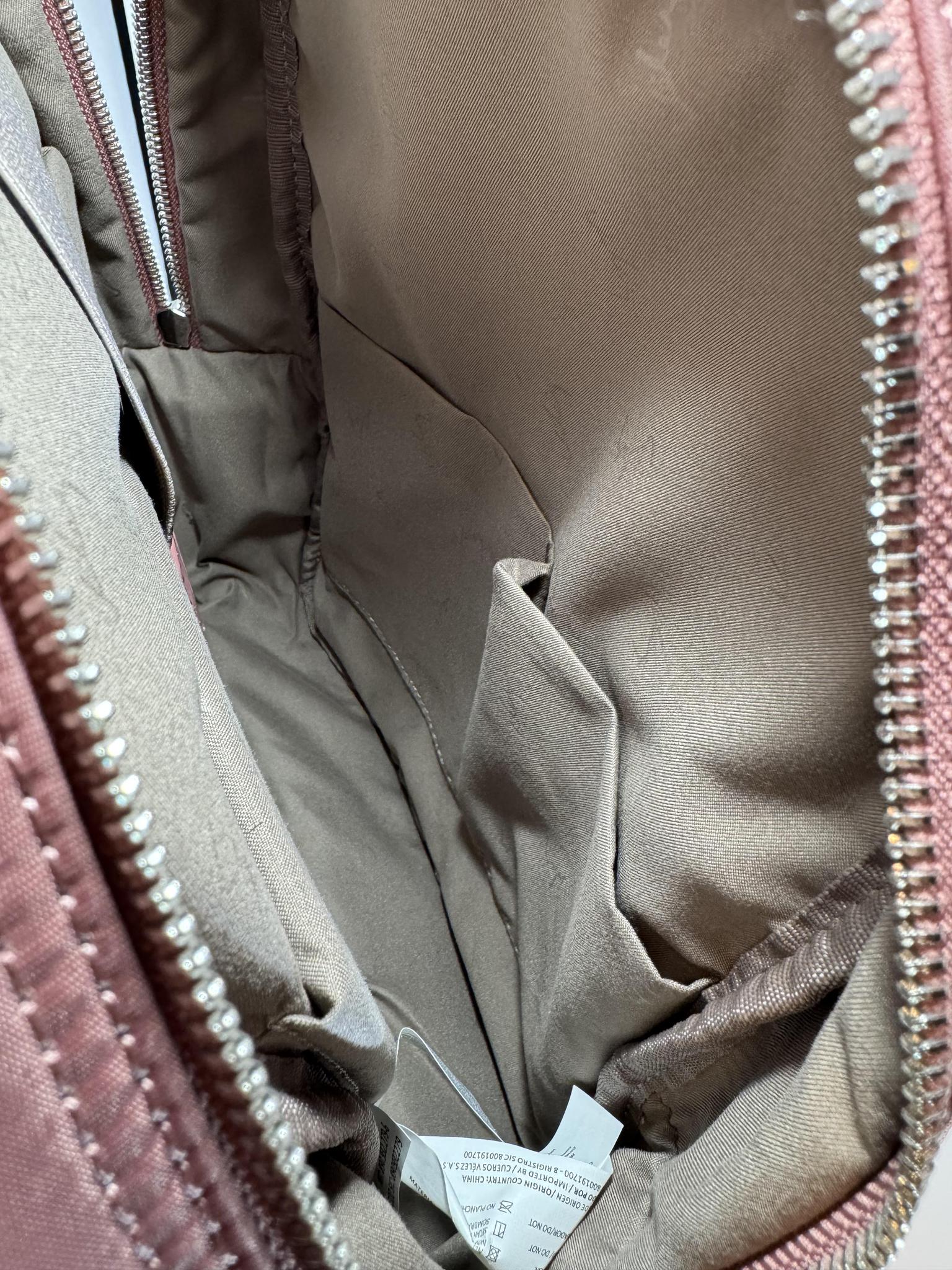 Velez Morral Purpura Chiaro